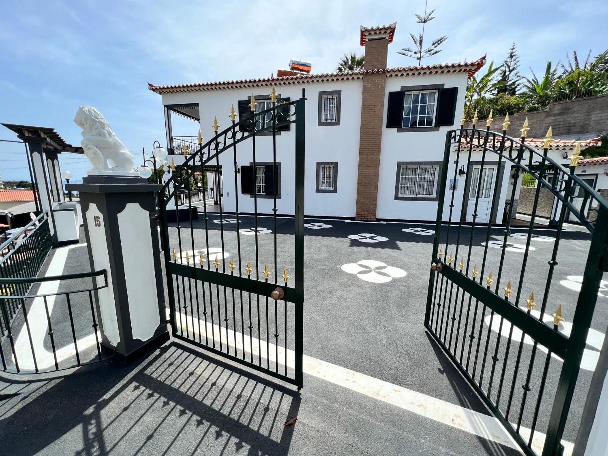 Classic Tranquil Madeiran 4-Bedroom Villa Funchal Exterior foto